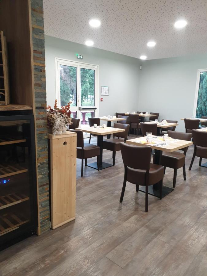 Hotel Restaurant Des Portes De Meuse Pagny-sur-Meuse Buitenkant foto