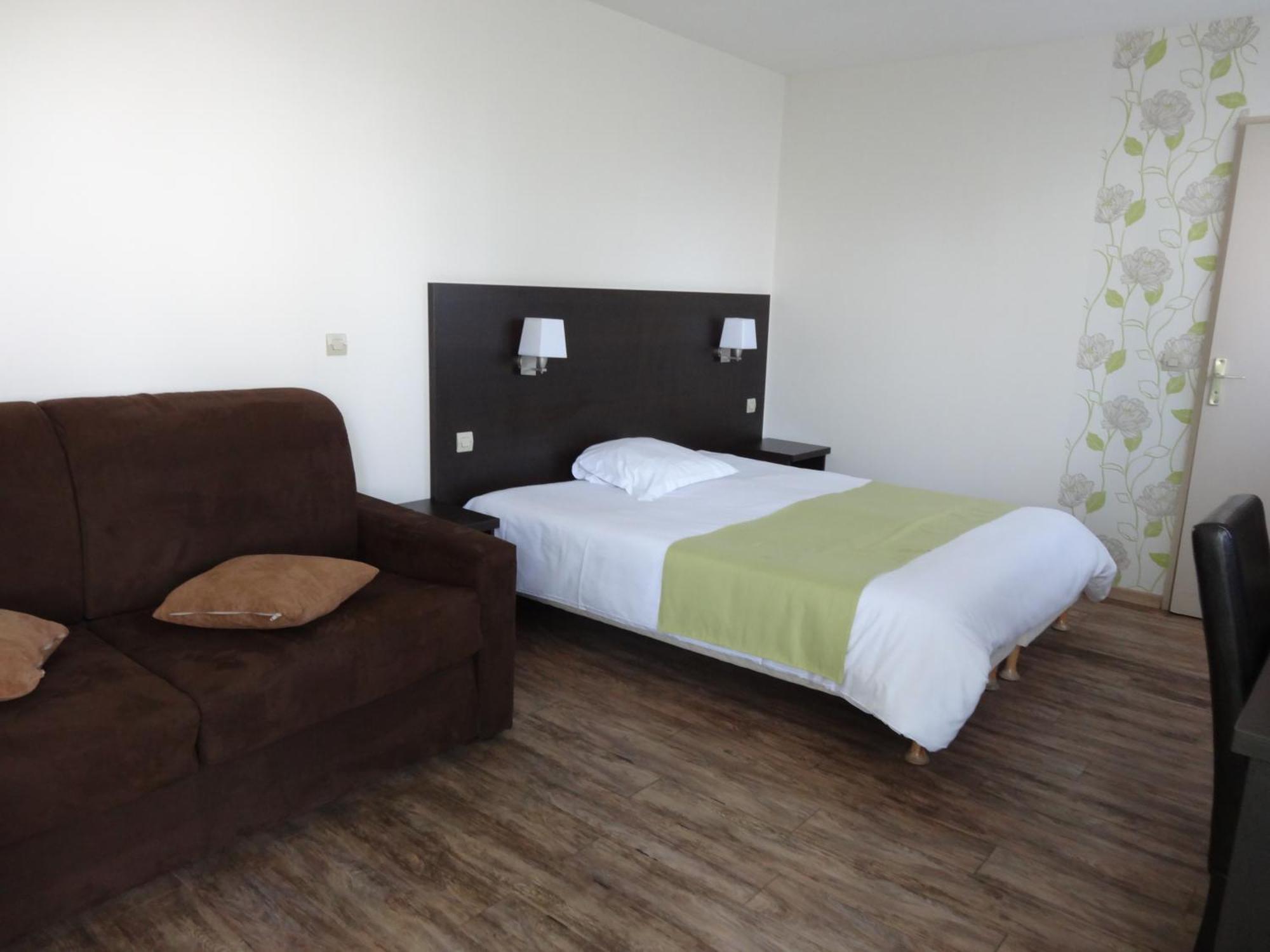 Hotel Restaurant Des Portes De Meuse Pagny-sur-Meuse Kamer foto