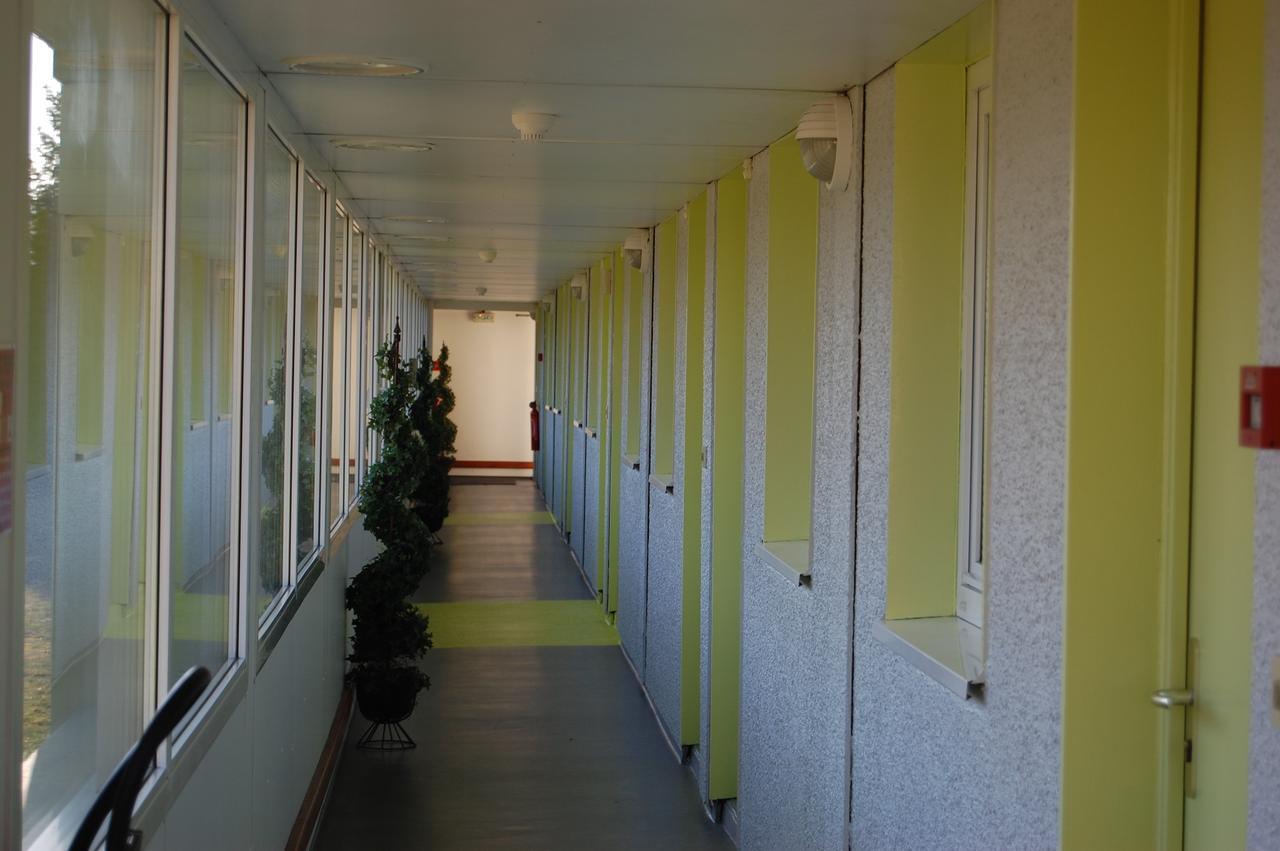 Hotel Restaurant Des Portes De Meuse Pagny-sur-Meuse Kamer foto