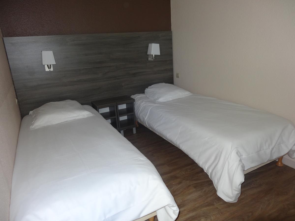 Hotel Restaurant Des Portes De Meuse Pagny-sur-Meuse Kamer foto
